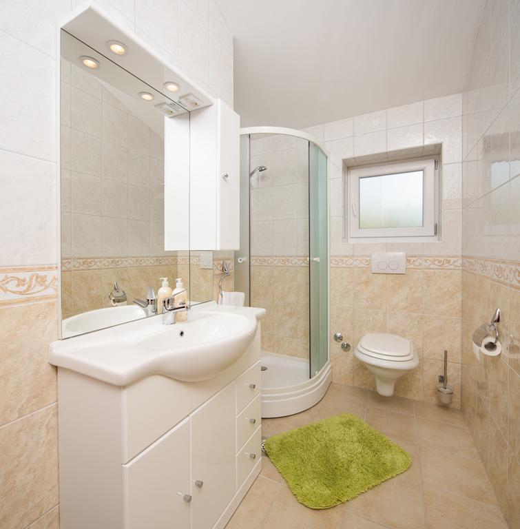 Apartments Leon โปดสตรานา ห้อง รูปภาพ