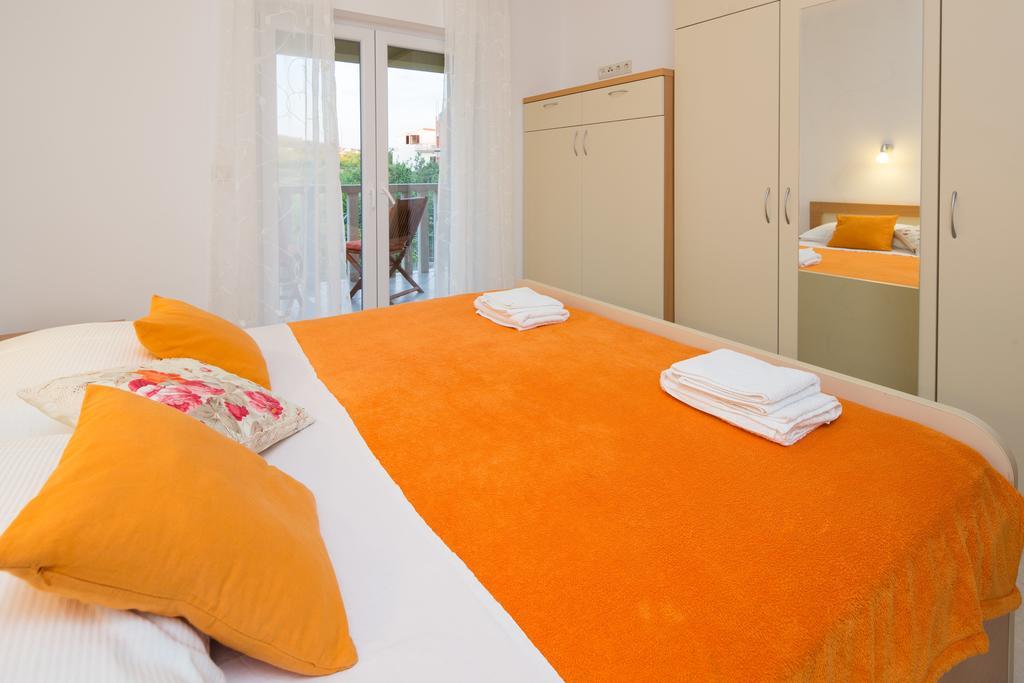 Apartments Leon โปดสตรานา ห้อง รูปภาพ